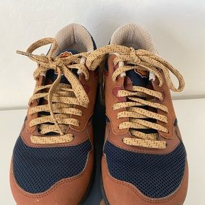 Lem’s Trailhead hiking shoes